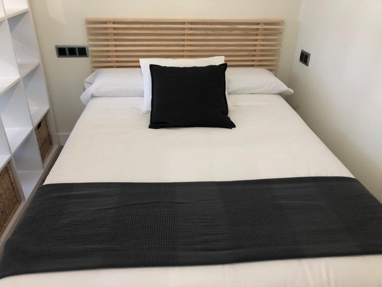 Apartamentos San Lazaro Santiago de Compostela Dış mekan fotoğraf