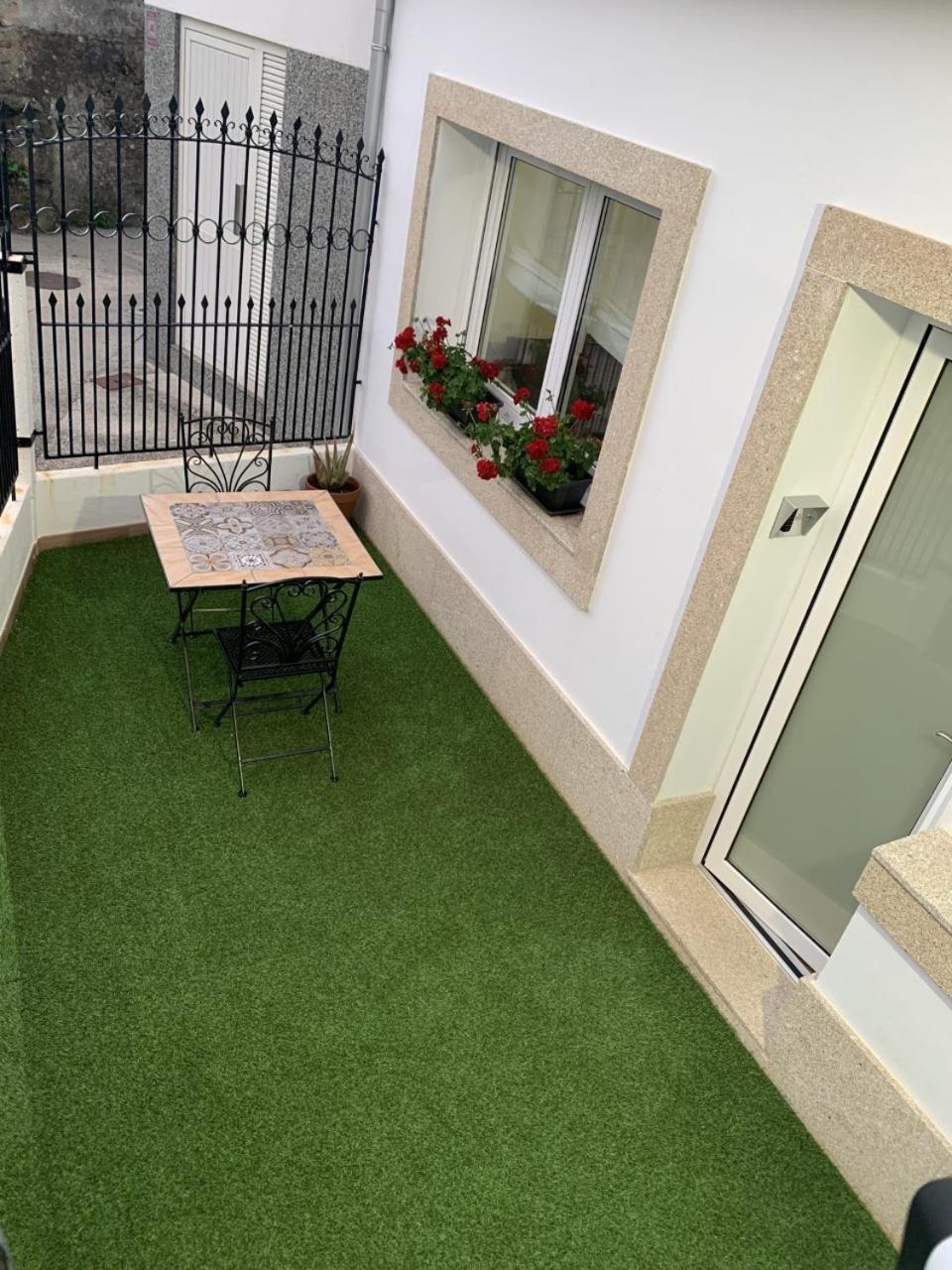 Apartamentos San Lazaro Santiago de Compostela Dış mekan fotoğraf